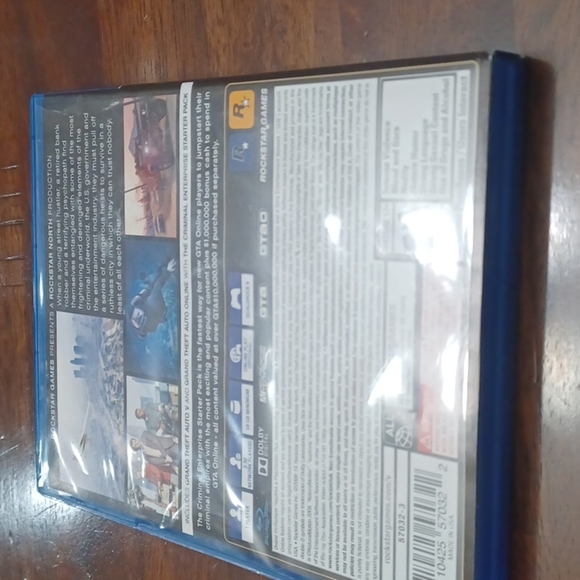 Grand Theft Auto Five Premium Edition - Picture 2 of 3